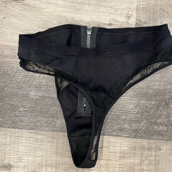 Agent Provocateur Perry Set - Picture 4 of 4